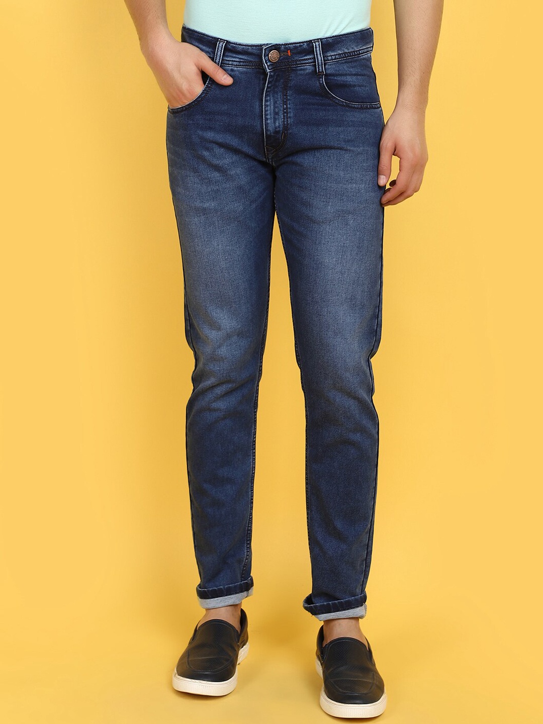 

V-Mart Men Mid-Rise Slim Fit Heavy Fade Cotton Jeans, Blue