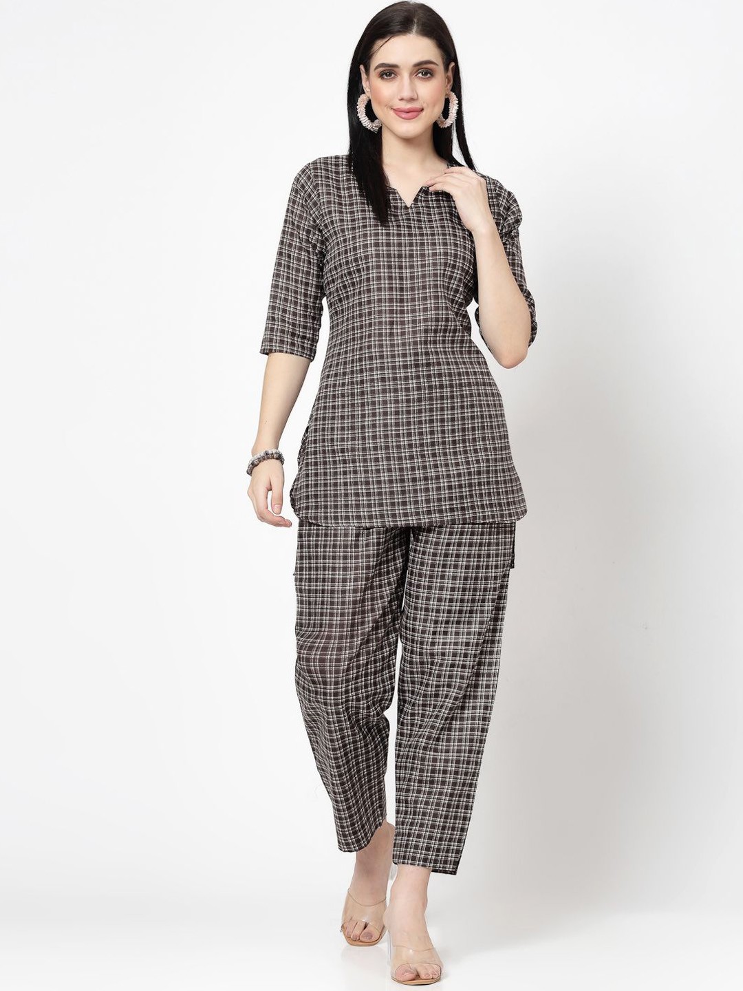 

ISHQY Checked Notched Neck Round Neck High-Low Kurti with Pyjamas, Brown