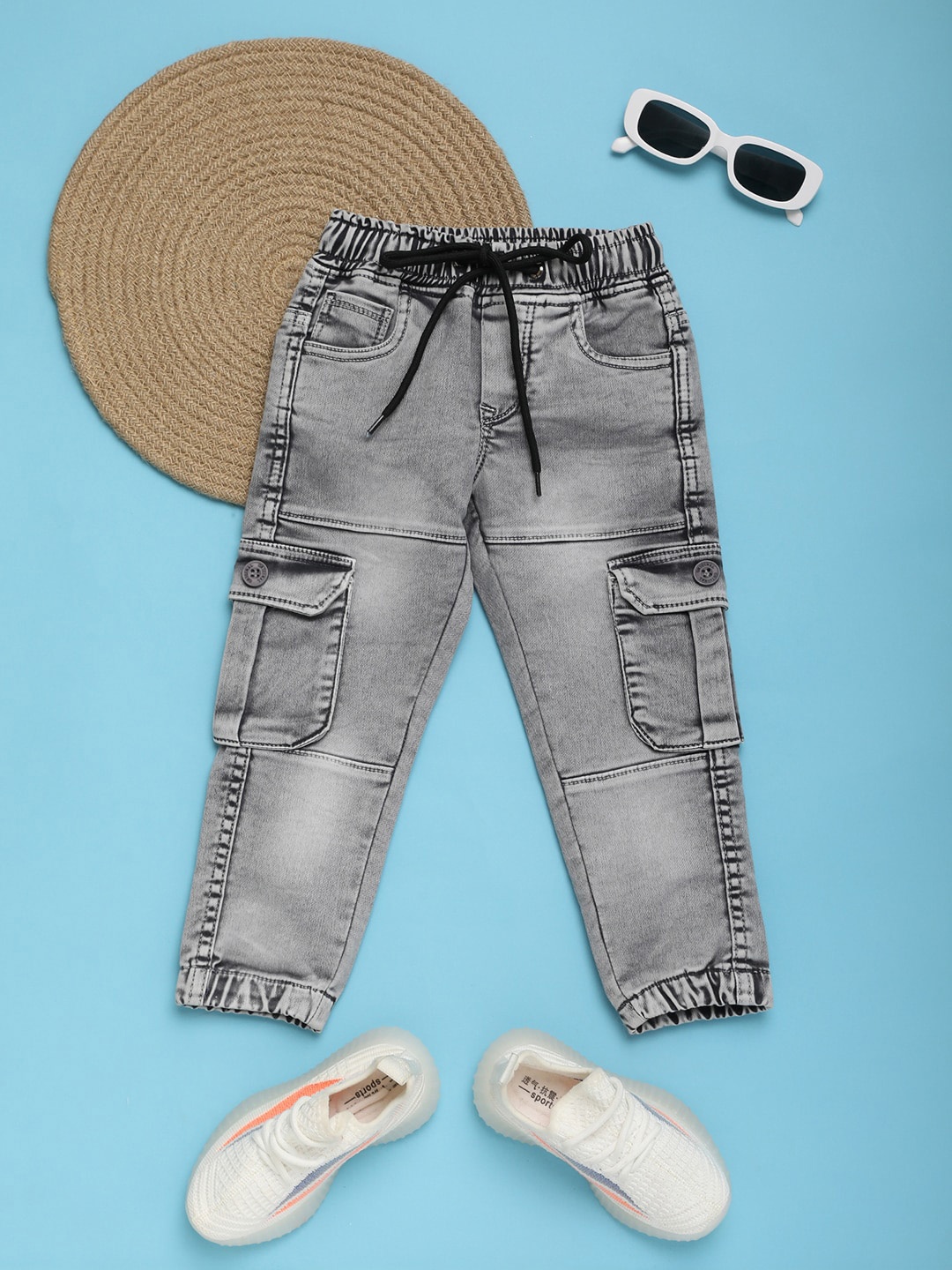 

V-Mart Boys Mid Rise Heavy Fade Jeans, Grey