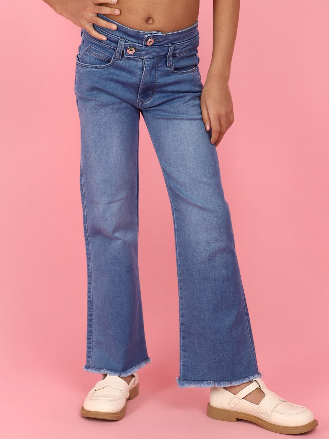 

V-Mart Girls Straight Fit Light Fade Jeans, Blue
