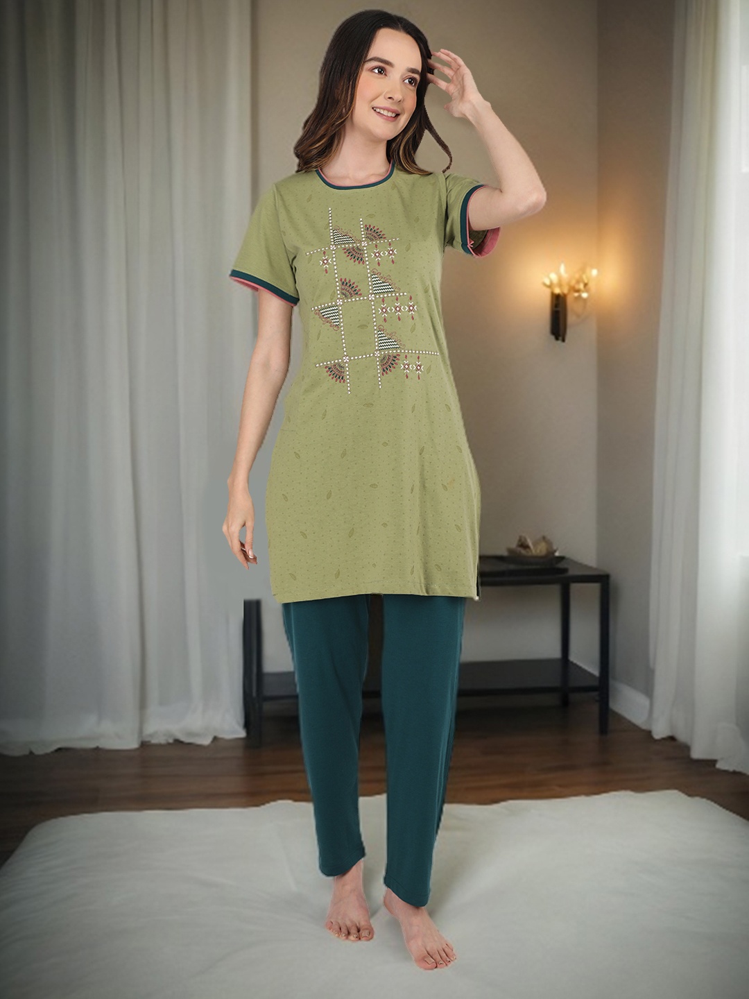 

Duchess Ethnic Motifs Embroidered Cotton Night Suit, Green