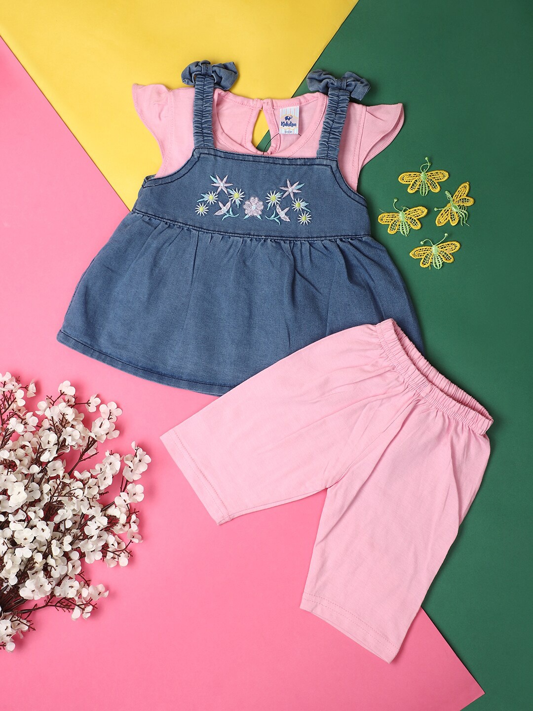 

V-Mart Infants Girls Printed Pure Cotton Top with Trousers, Pink