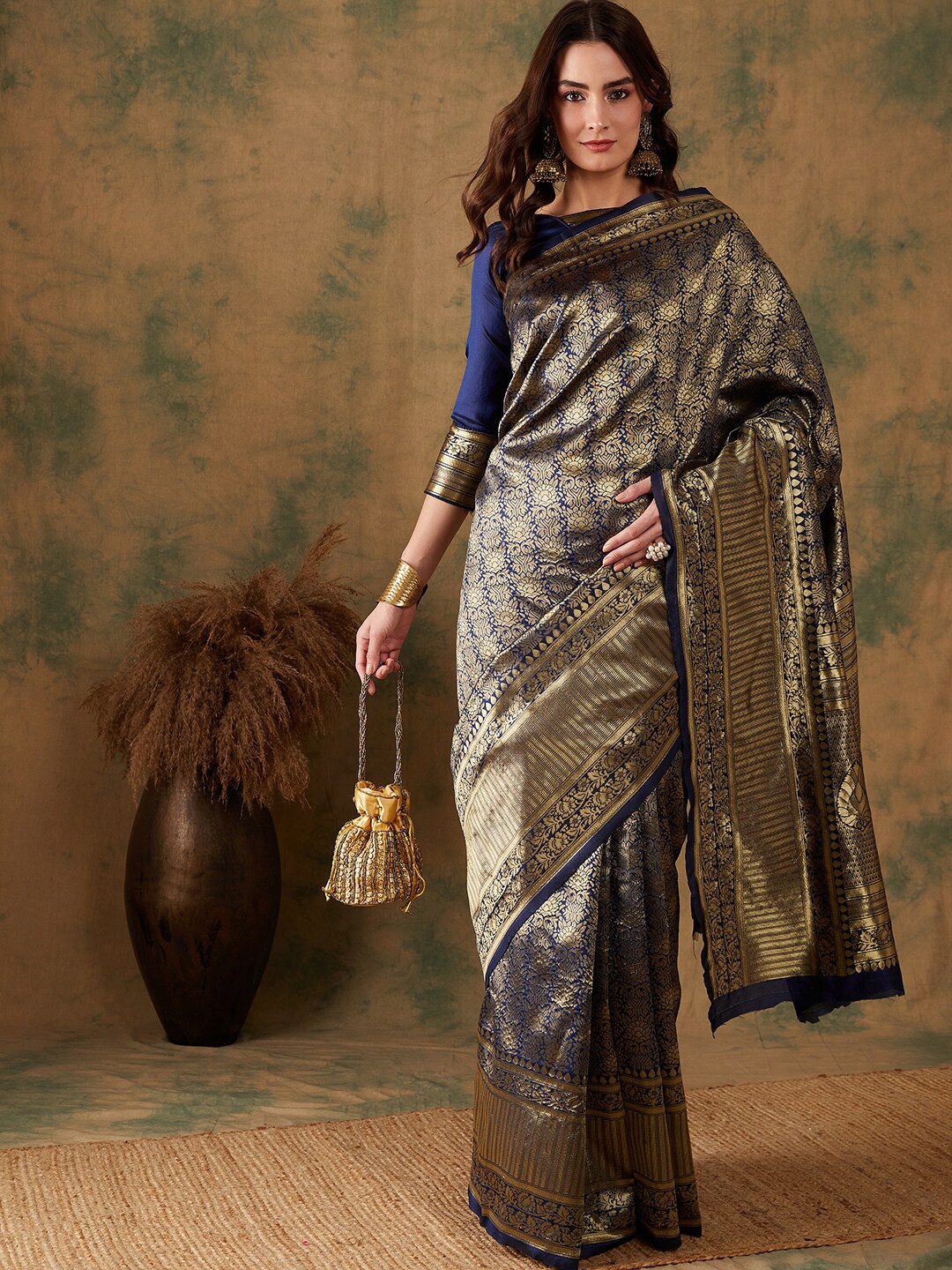 

Ishin Navy Blue Ethnic Motifs Woven Design Zari Banarasi Saree