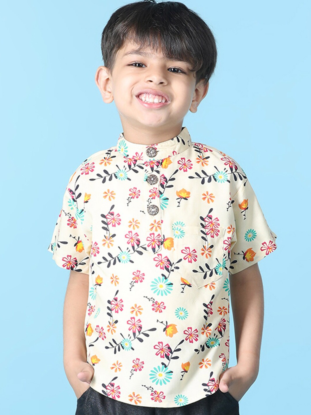 

Cutiekins Boys Floral Printed Mandarin Collar Short Sleeves T-shirt, Off white