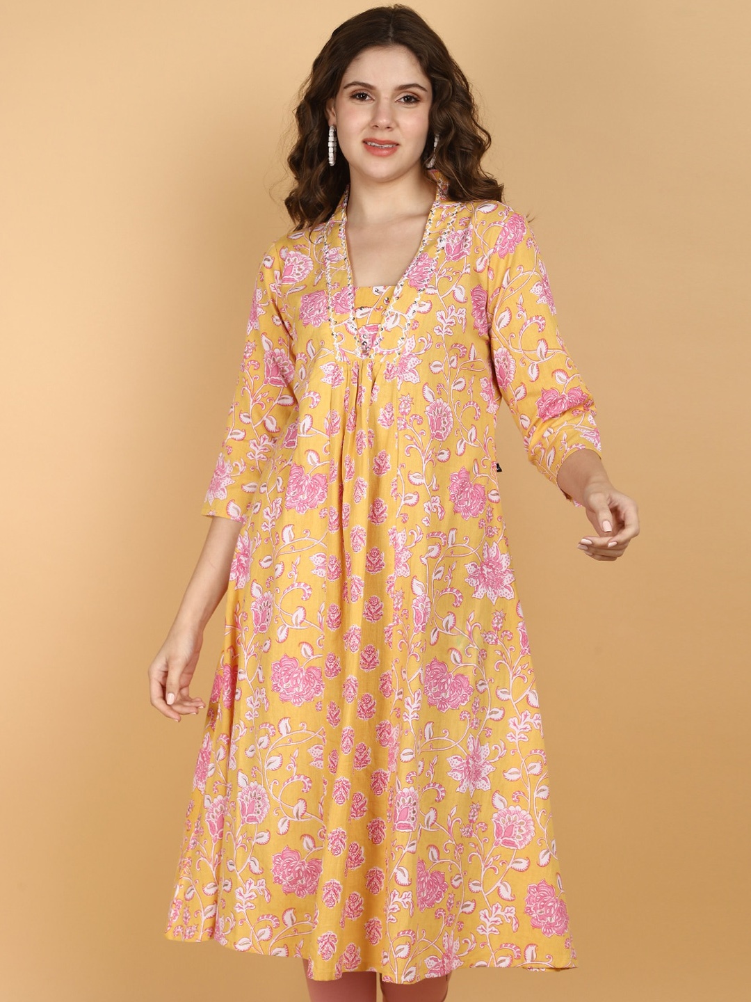 

V-Mart Floral Printed Cotton Kurta, Yellow