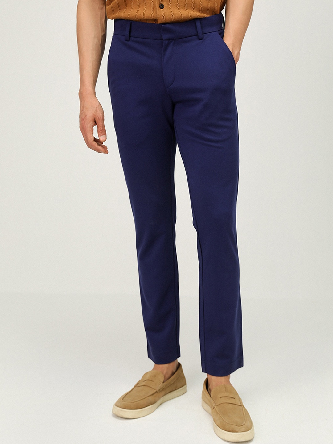

Andamen Art Of Leisure Men Ultra Mid-Rise Easy Wash Chinos Trousers, Navy blue
