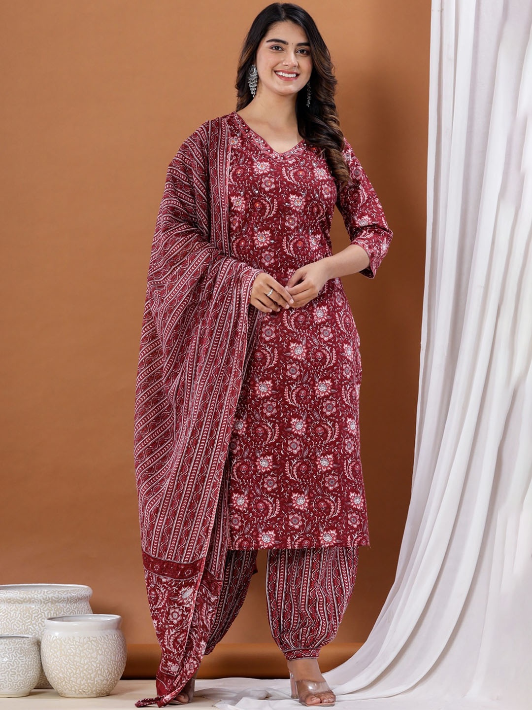 

INDYES Floral Printed Sequinned Pure Cotton Kurta With Salwar & Dupatta, Maroon