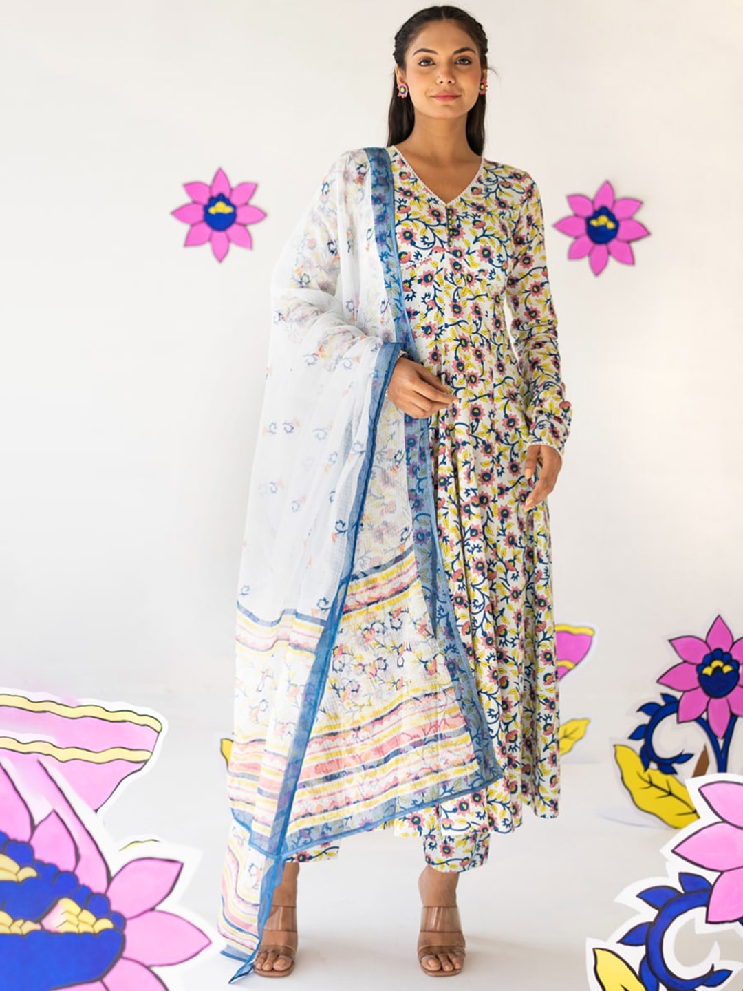 

PINK CACTII V Neck Long Sleeves Floral Printed Pure Cotton Kurta with Trouser & Dupatta, White