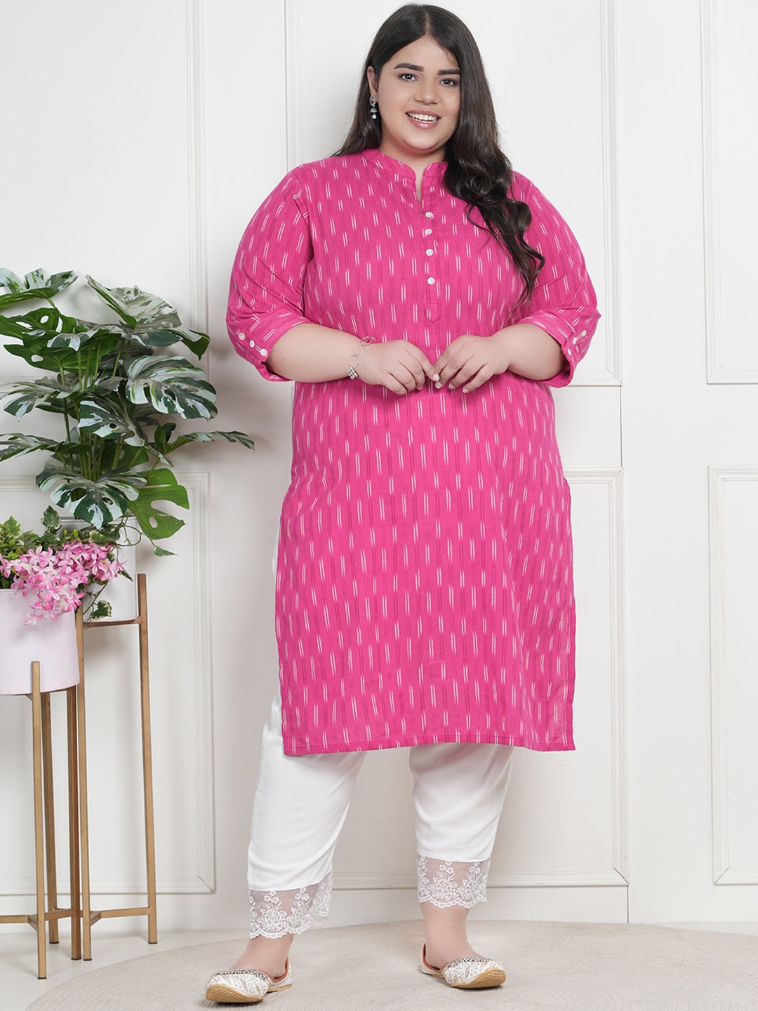 

LastInch Plus Size Ethnic Motifs Mandarin Collar Three-Quarter Sleeves Cotton Kurta, Pink