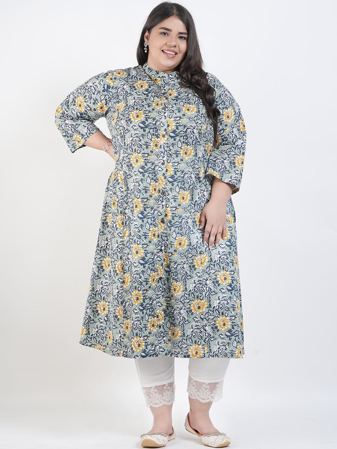 

LastInch Plus Size Floral Printed Mandarin Collar Three-Quarter Sleeves Cotton Kurta, Black