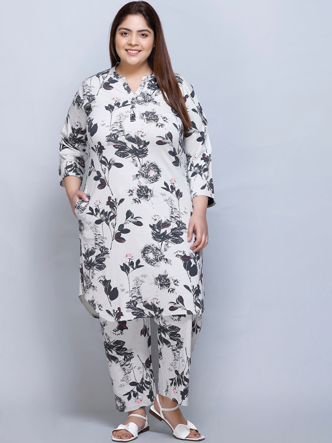 

IN Love Plus Size Floral Printed Mandarin Collar Pure Cotton Top & Palazzo, Grey