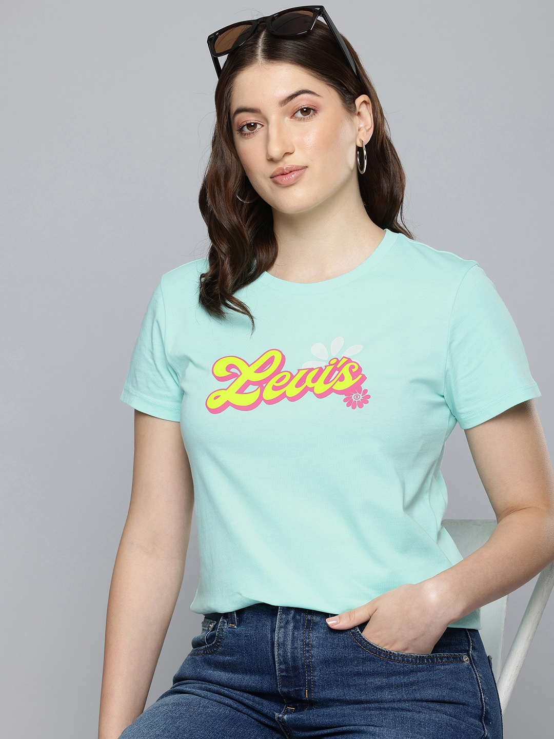 

Levis Women Brand Logo Printed Pure Cotton T-shirt, Turquoise blue