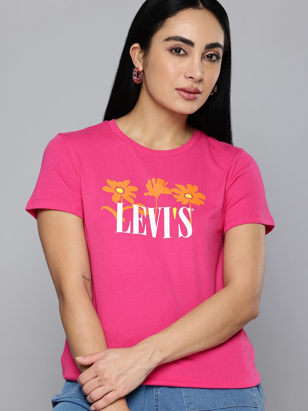 

Levis Brand Logo Printed Pure Cotton T-shirt, Pink