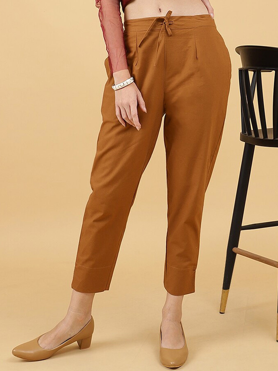 

Wool Trees Women Mid-Rise Cotton Trousers, Camel brown
