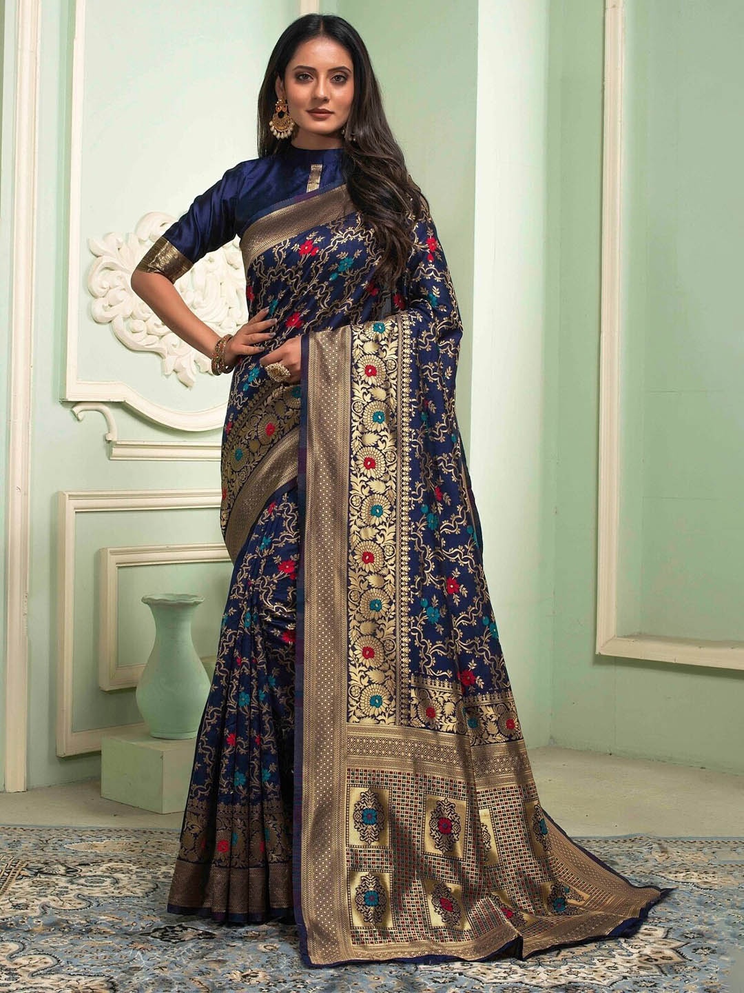 

DIVASTRI Woven Design Zari Pure Silk Kanjeevaram Saree, Blue