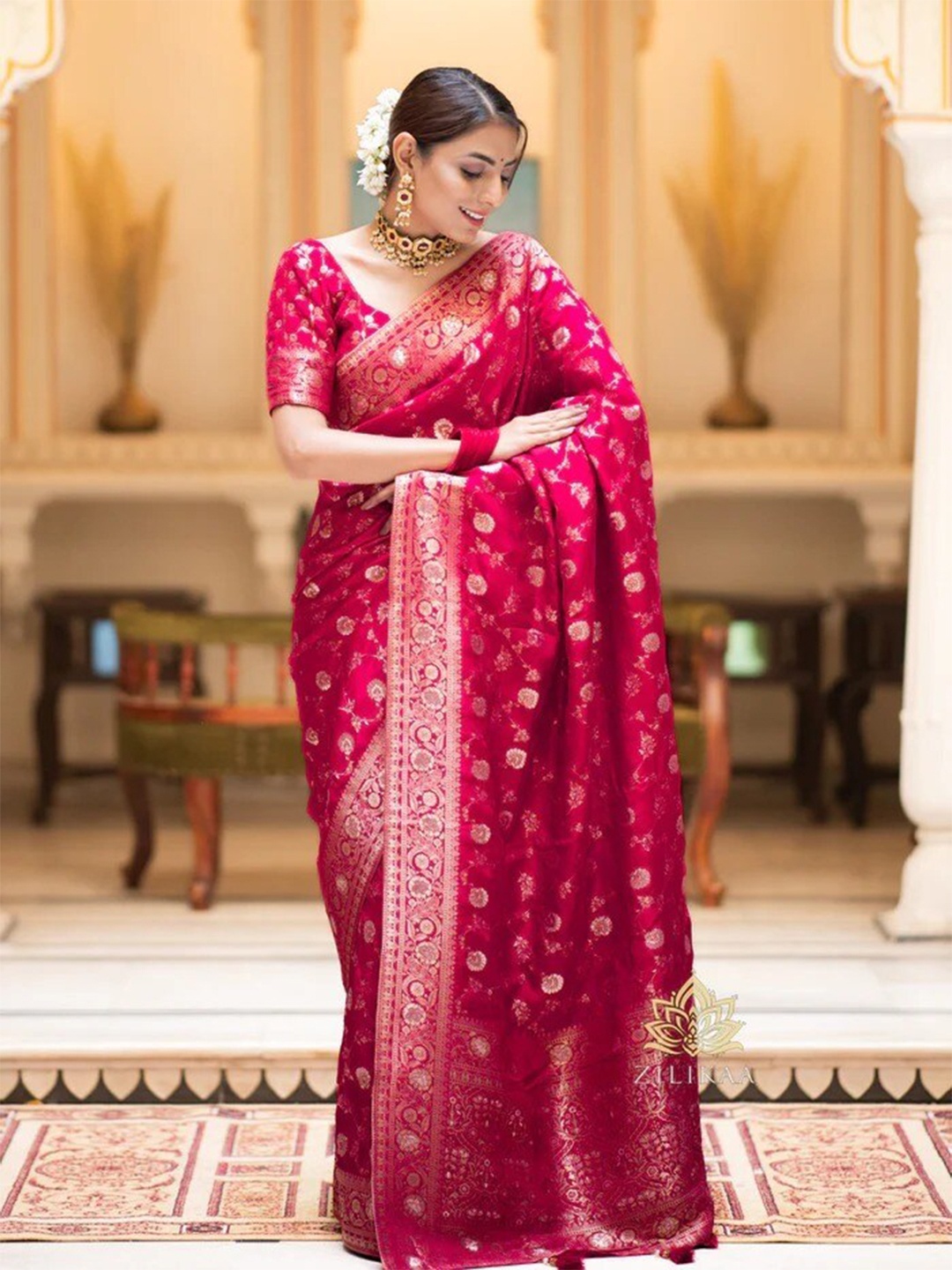 

DIVASTRI Woven Design Zari Pure Silk Kanjeevaram Saree, Pink