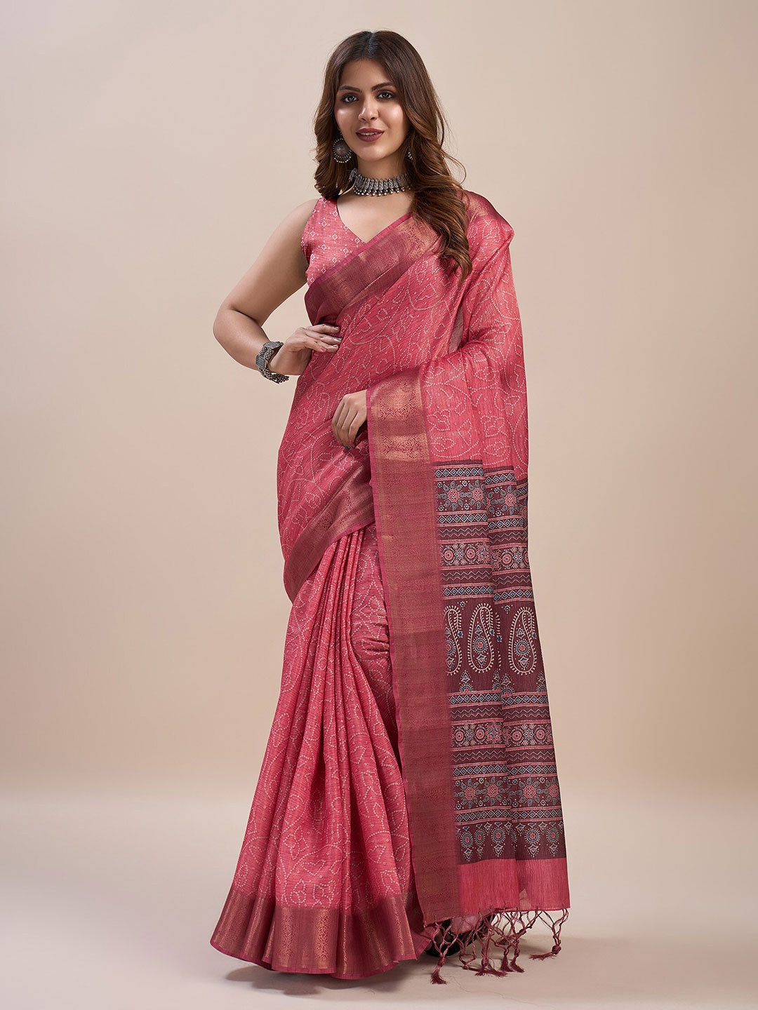 

Mitera Bandhani Printed Zari Pure Silk Saree, Peach