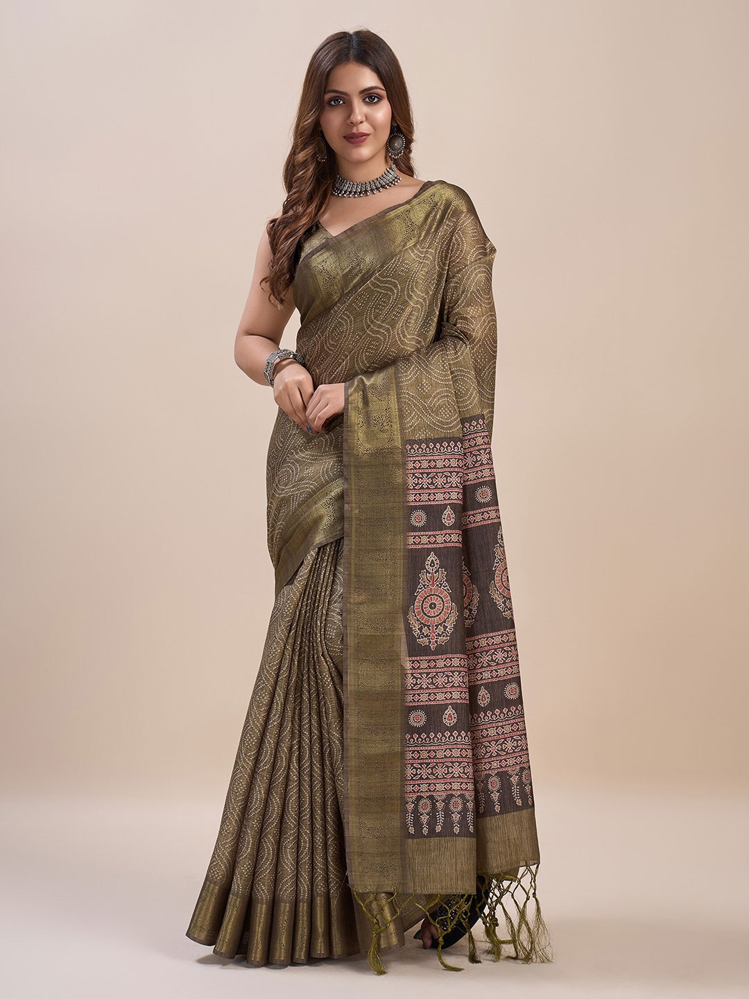 

Mitera Bandhani Printed Zari Pure Silk Saree, Green
