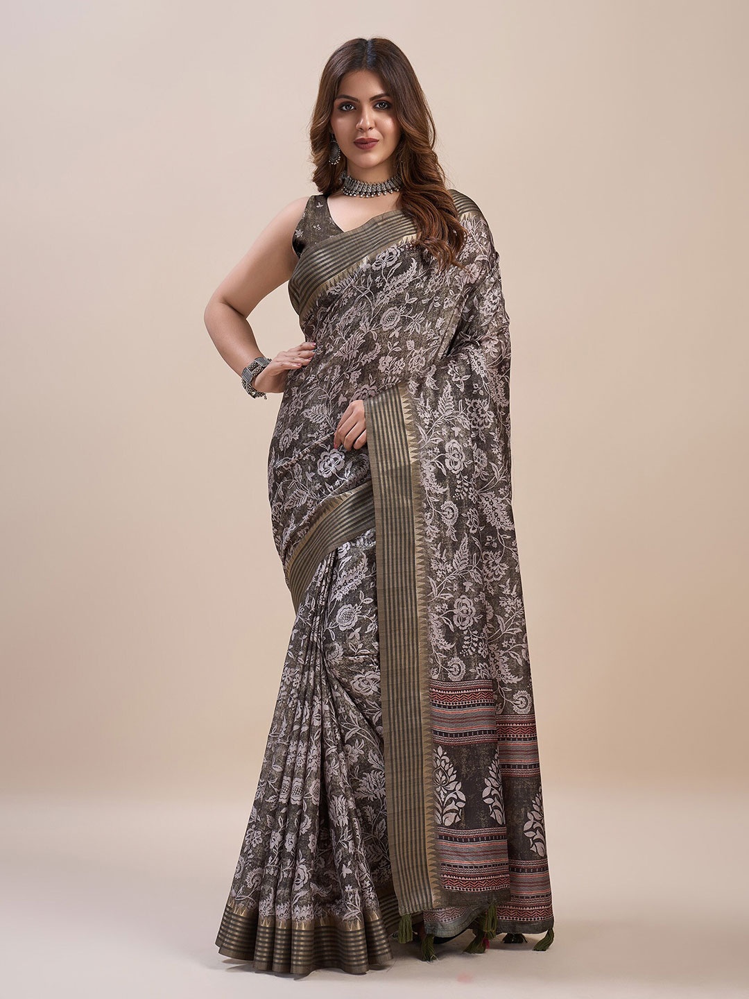 

Mitera Ethnic Motifs Printed Zari Pure Silk Saree, Brown