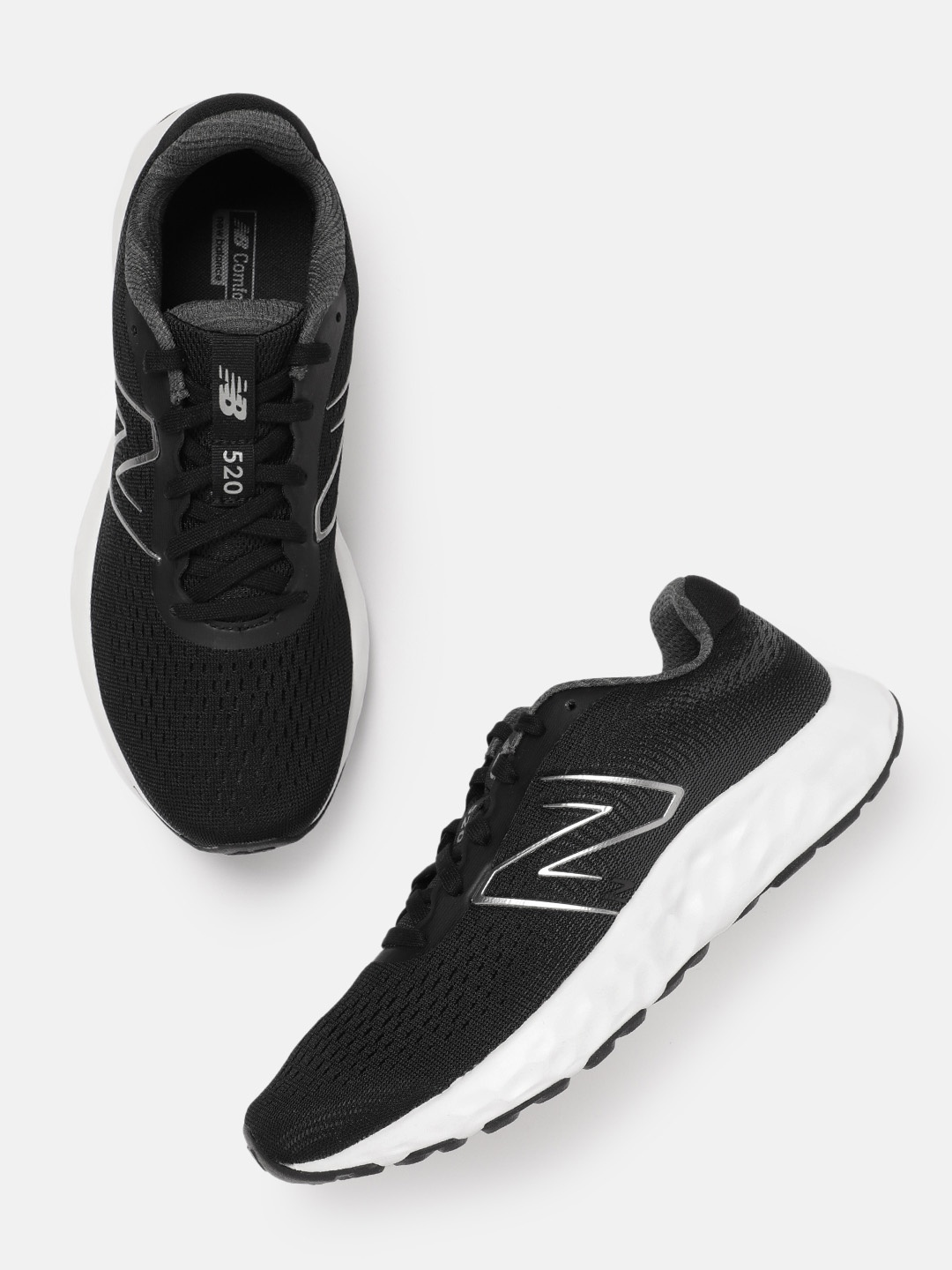

New Balance Men 520 Running Shoes, Black