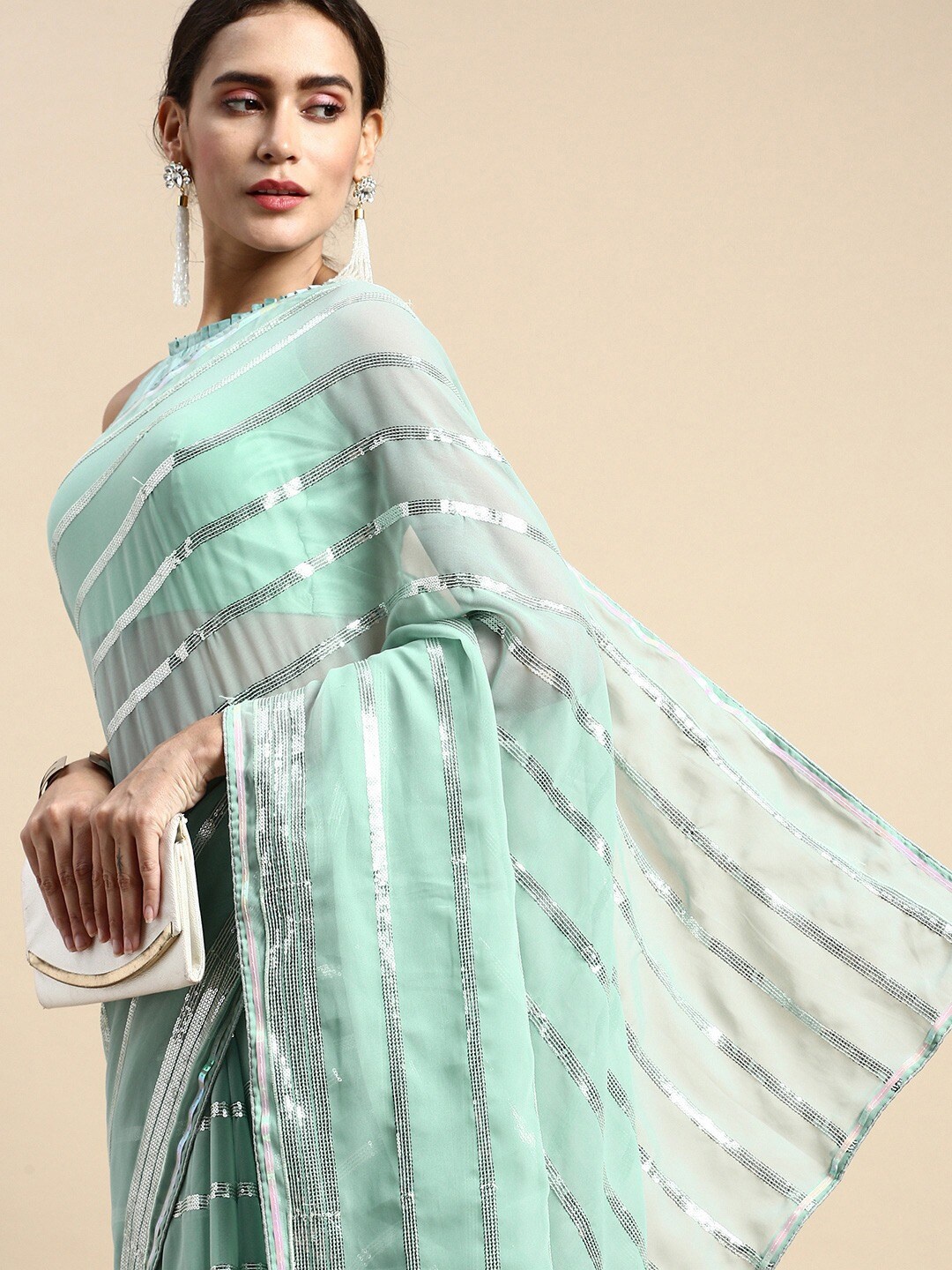 

Civamee Embellished Sequinned Saree, Turquoise blue