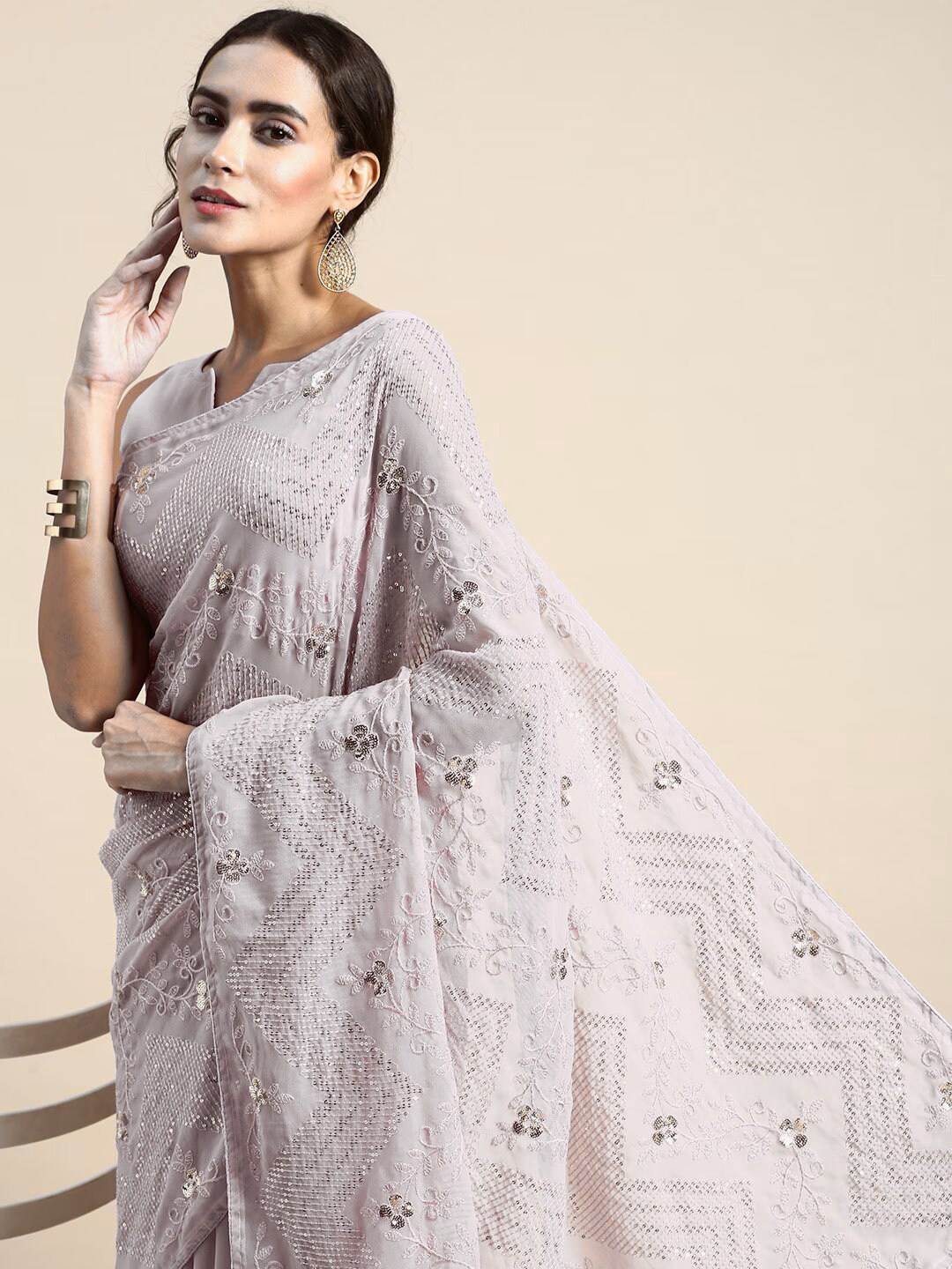 

Civamee Embellished Sequinned Poly Georgette Saree, White