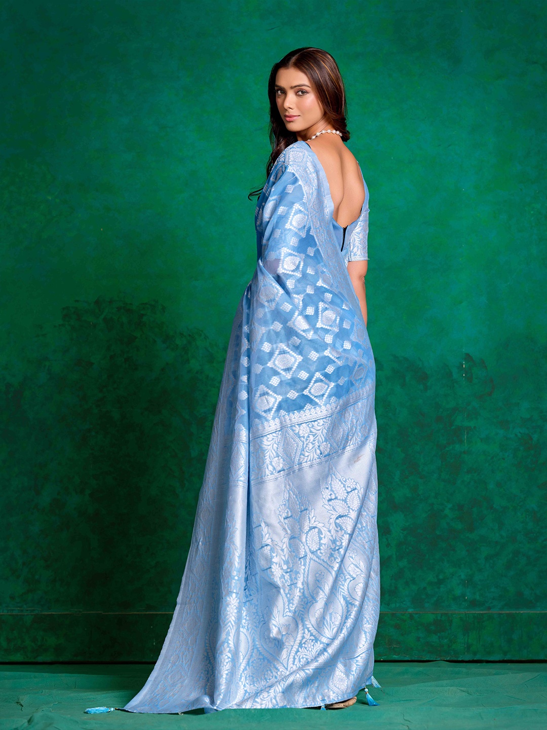 

Sangria Zari Woven Design Chanderi Silk Saree, Blue