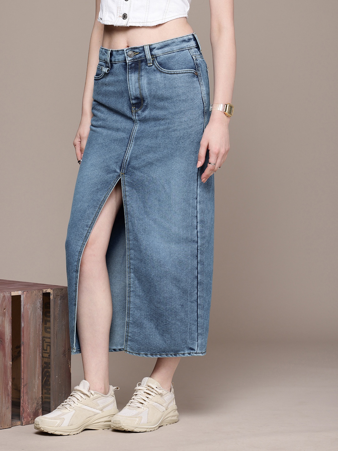 

The Roadster Life Co. Women Denim High Slit Straight Maxi Skirt, Blue