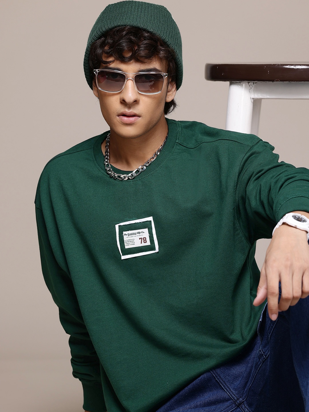 

The Roadster Lifestyle Co. Men Relaxed Fit Sweatshirt, Green