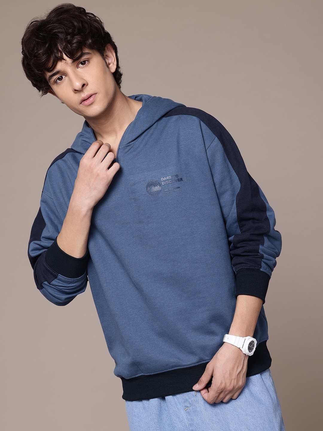 

The Roadster Lifestyle Co. Relaxed Fit Hooded Sweatshirt, Navy blue