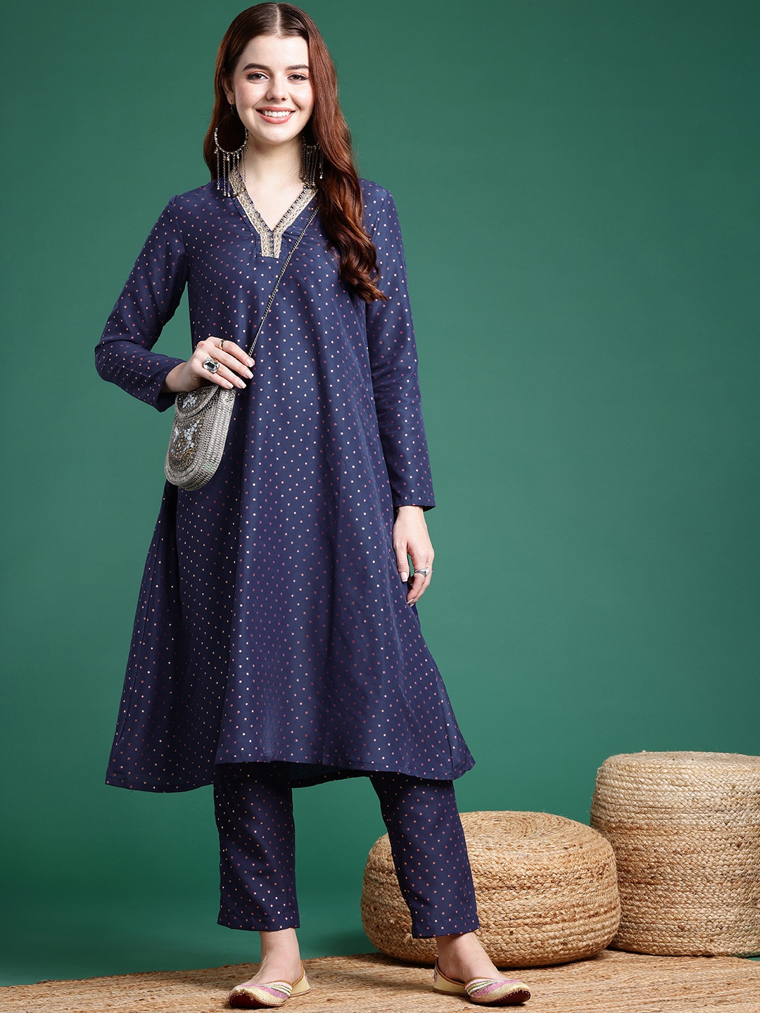 

Sangria Women Foil Printed Regular Kurta with Trousers, Navy blue