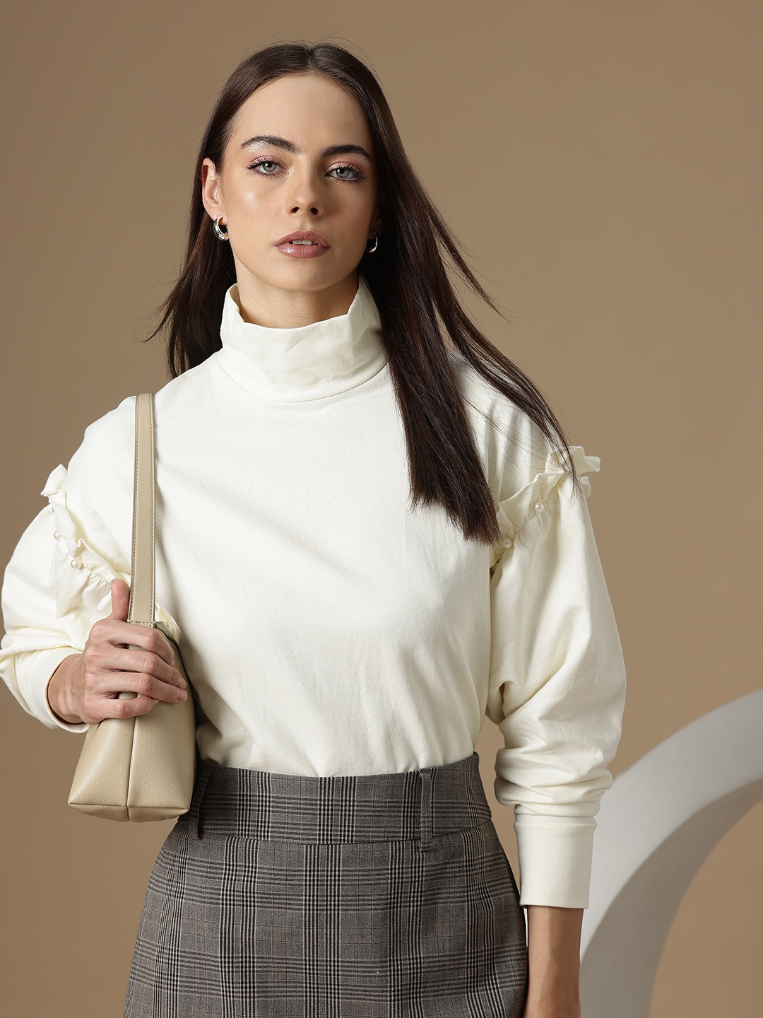 

Chemistry Pure Cotton High-Neck Ruffle Drop-Shoulder Sleeves Sweatshirt, Off white