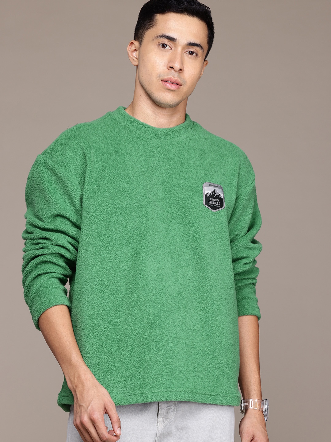 

The Roadster Lifestyle Co. Men Fleece Sweatshirt, Green