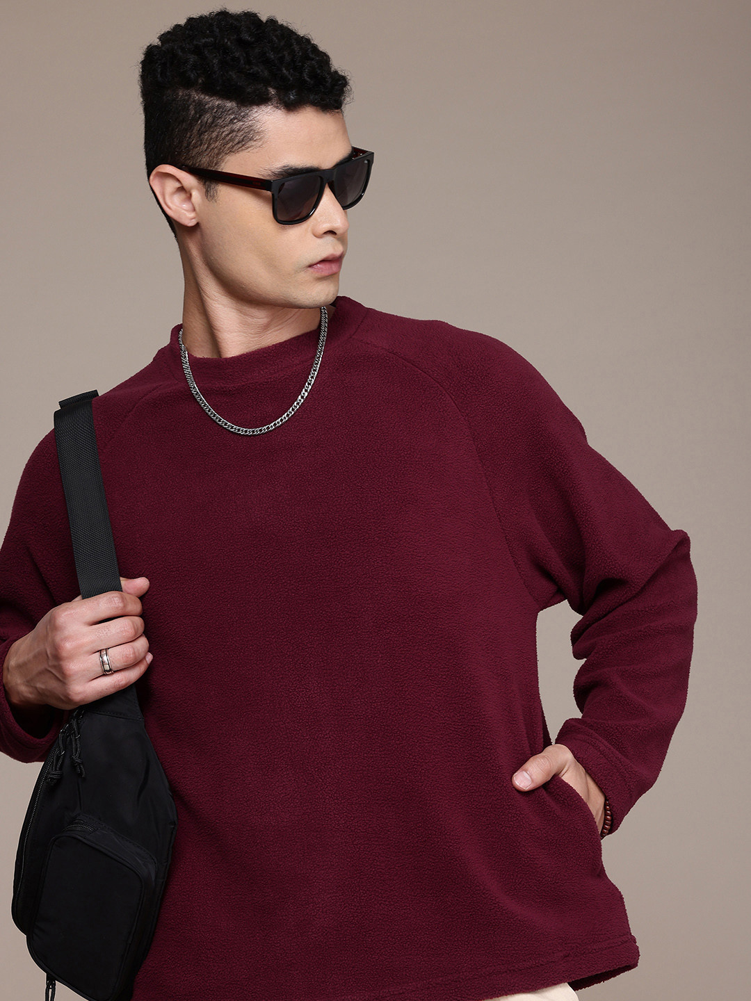 

The Roadster Life Co. Round Neck Sweatshirt, Maroon