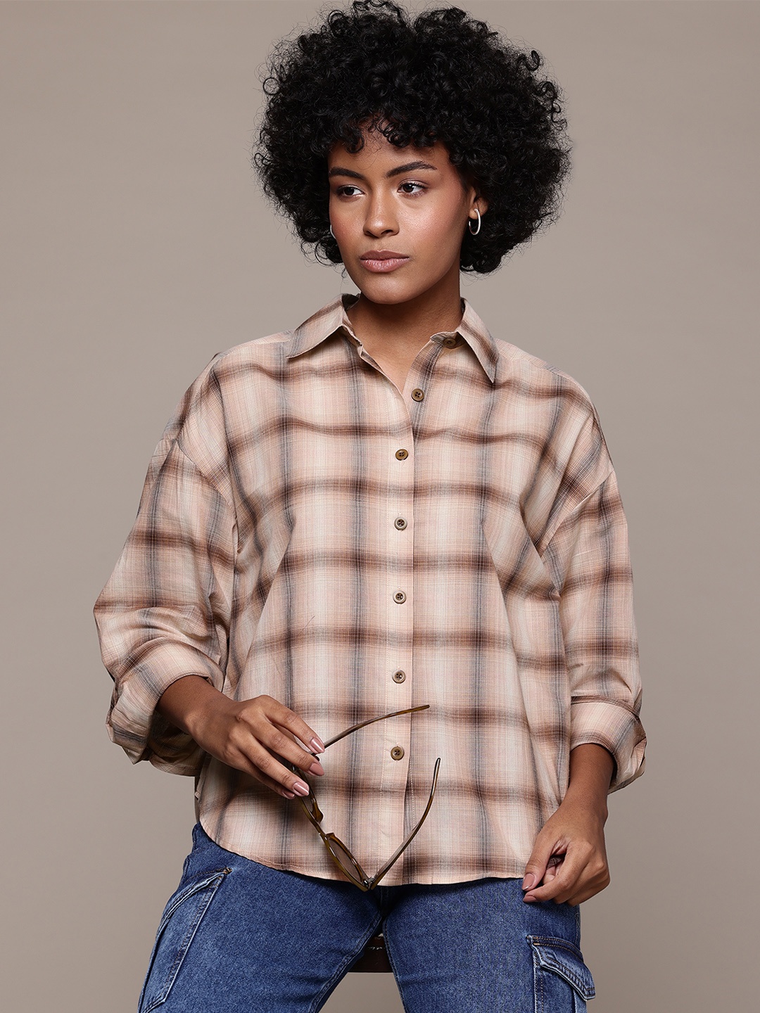 

The Roadster Lifestyle Co. Cotton Checked Casual Shirt, Beige