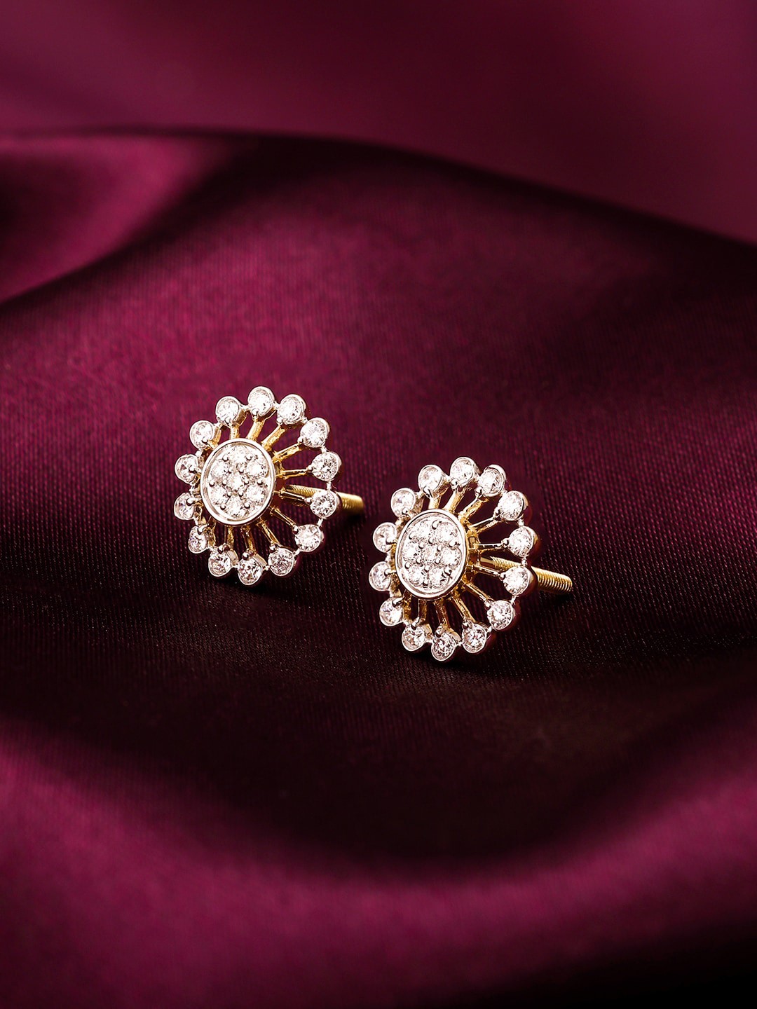 

GIVA Sparkler 14KT Gold Diamond Studded Earrings- 1.64 gm
