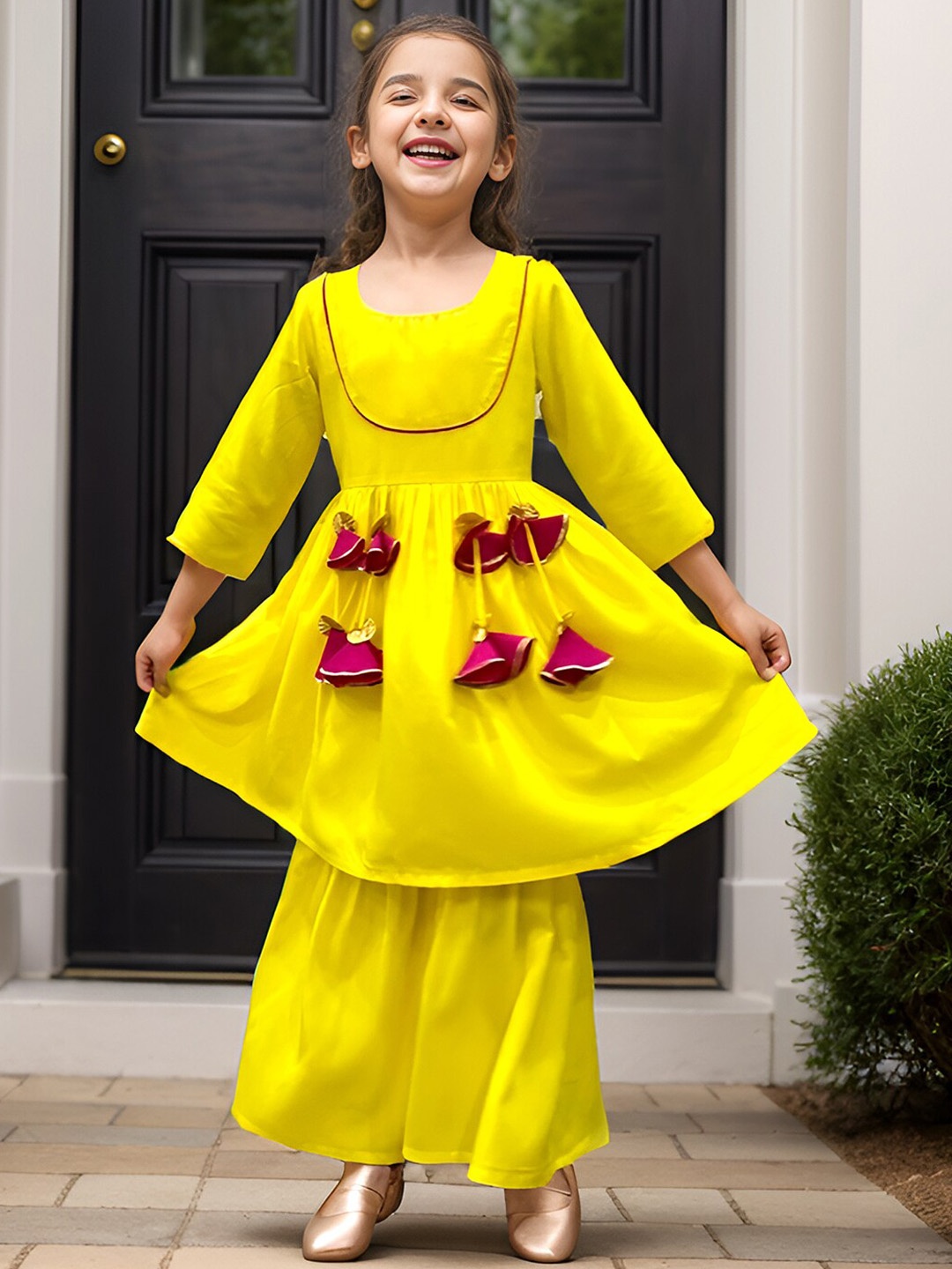 

A.T.U.N. Girls Regular Kurti with Sharara, Yellow