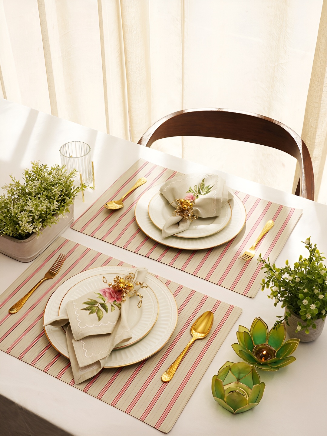 

Pure Home and Living 2-pcs Off-white & Pink Striped Cotton Table Placemats