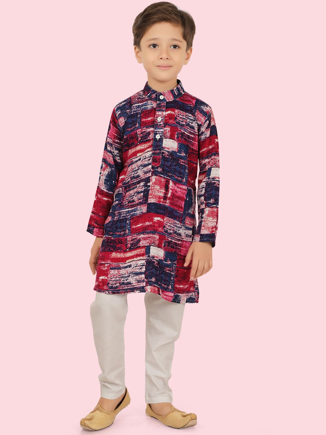 

Ethniks Neu-Ron Boys Abstract Printed Band Collar Straight Kurta With Pyjama, Blue