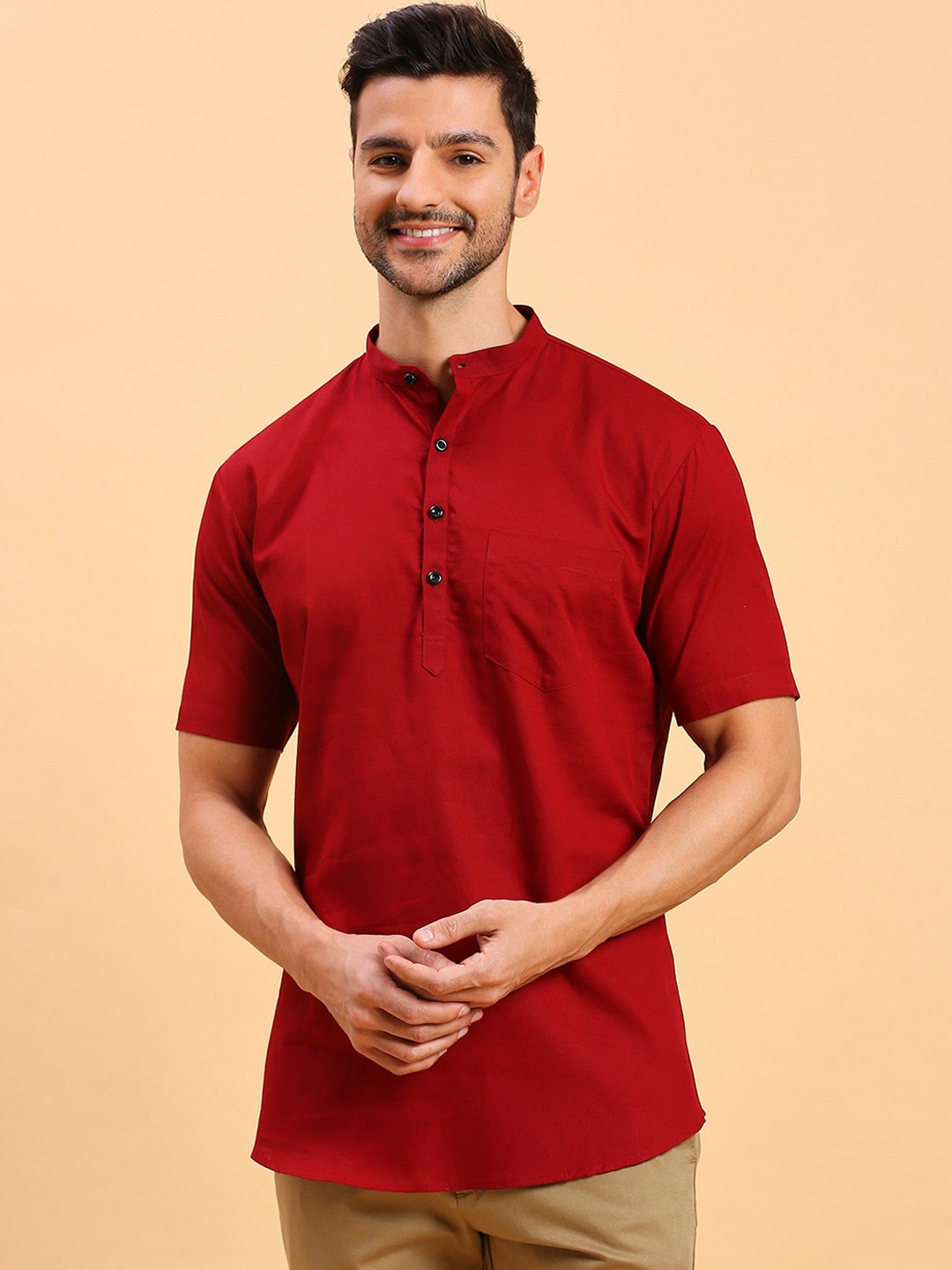 

RAJUBHAI HARGOVINDAS Mandarin Collar Short Kurta, Maroon