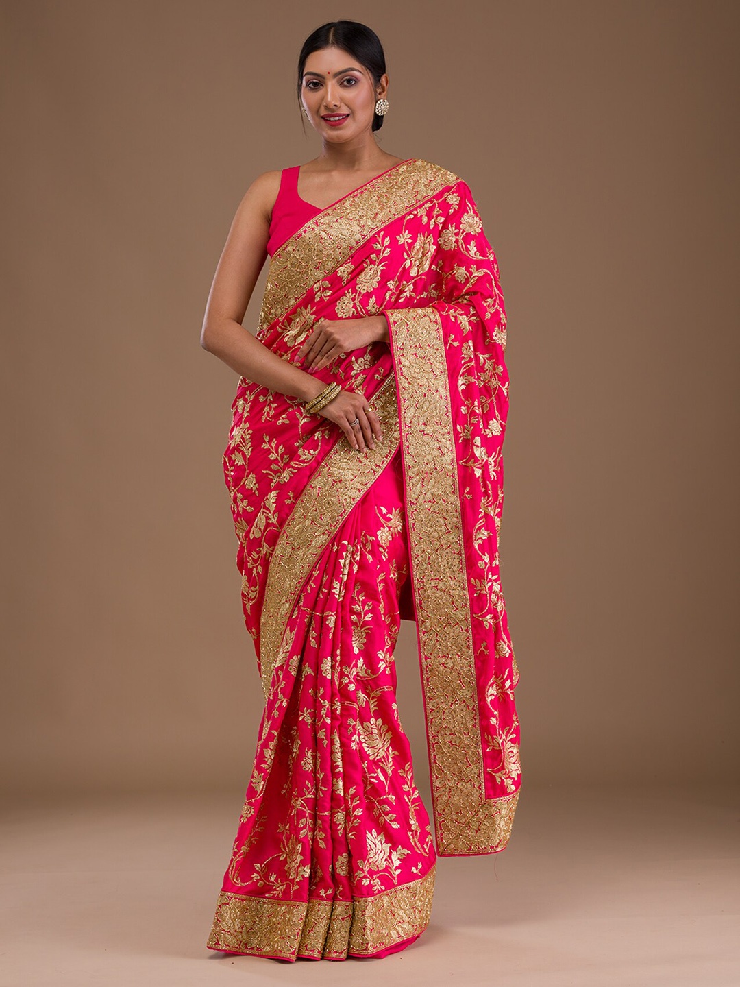 

Koskii Ethnic Motifs Beads and Stones Saree, Pink