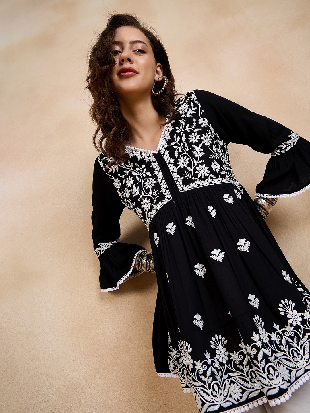 

Anouk Floral Embroidered V-Neck Empire A-Line Short Kurti, Black