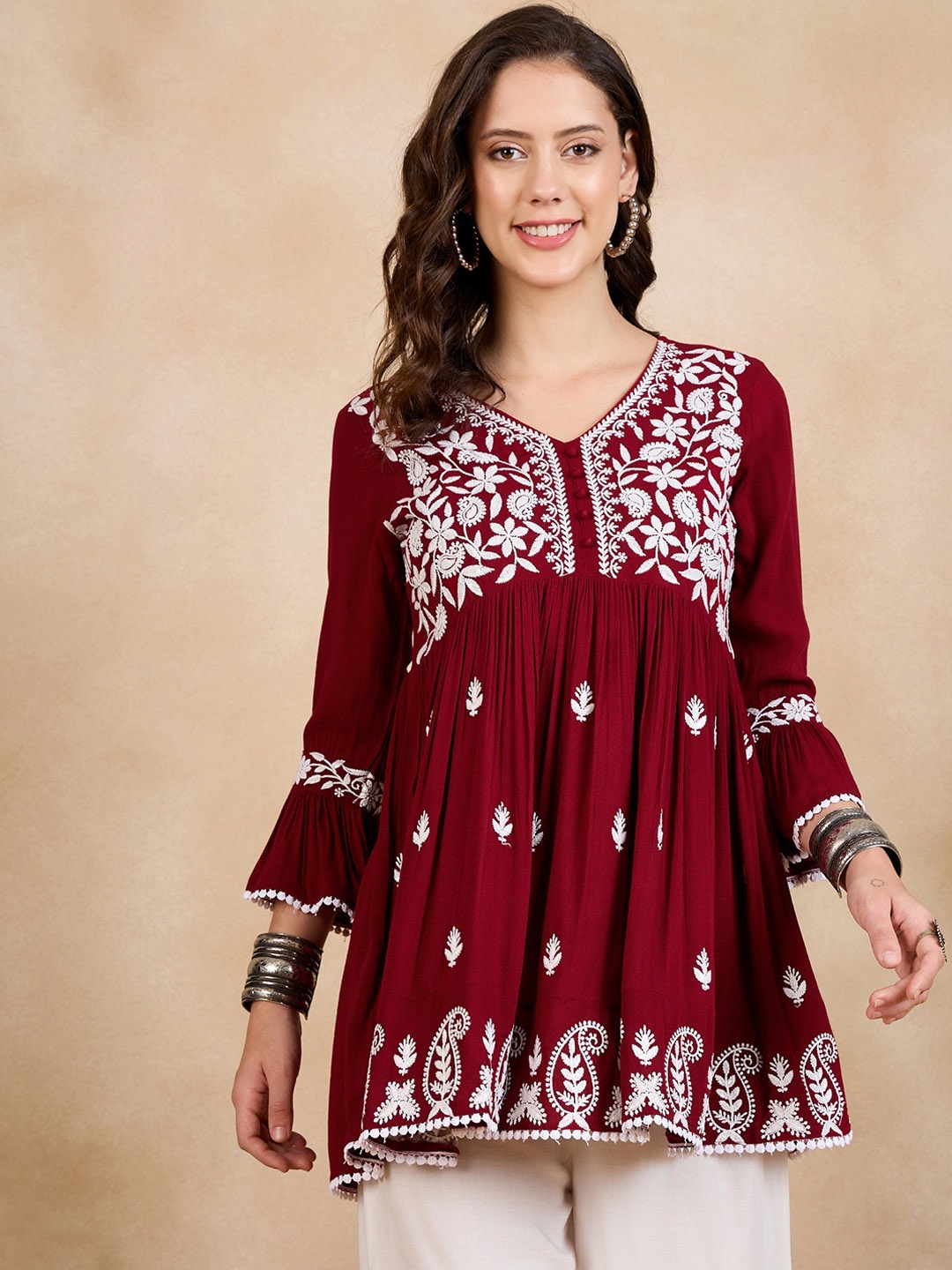 

Anouk Floral Embroidered V-Neck Empire Kurti, Red