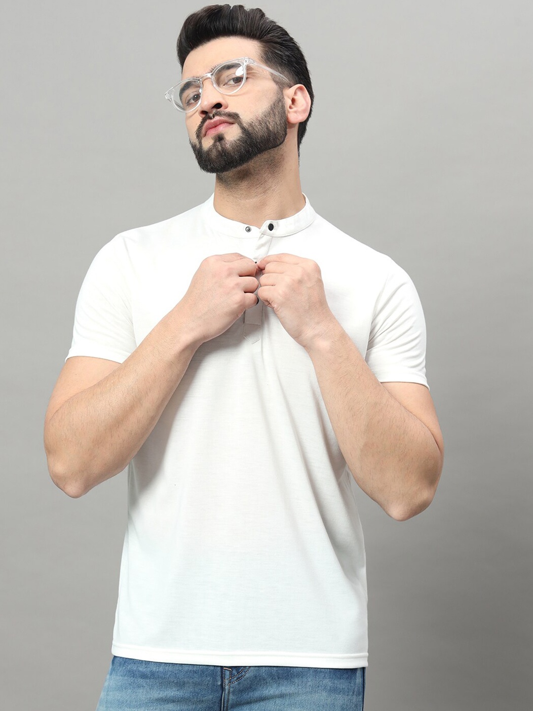 

OGEN Mandarin Collar Short Sleeves Casual T-shirt, White