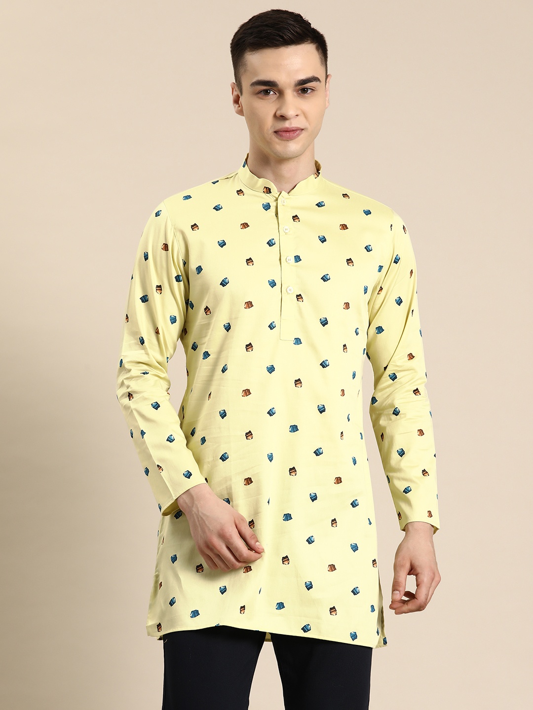 

Sayisha Men Quirky Printed Straight Kurta, Yellow