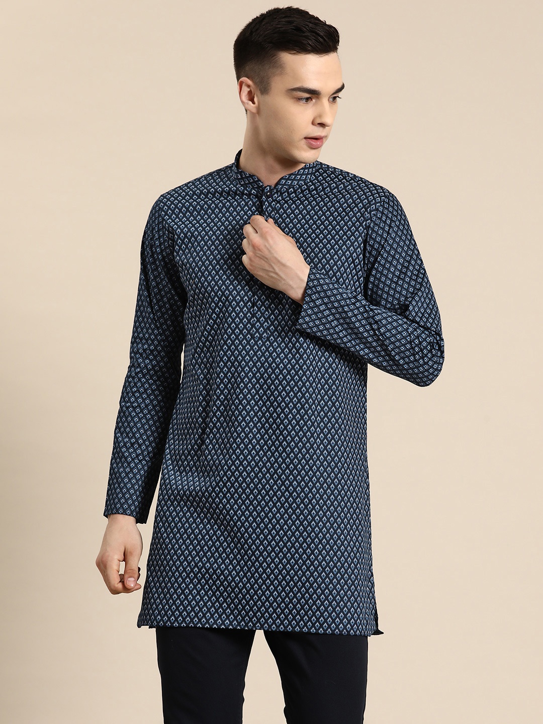 

Sayisha Men Geometric Printed Straight Kurta, Multi