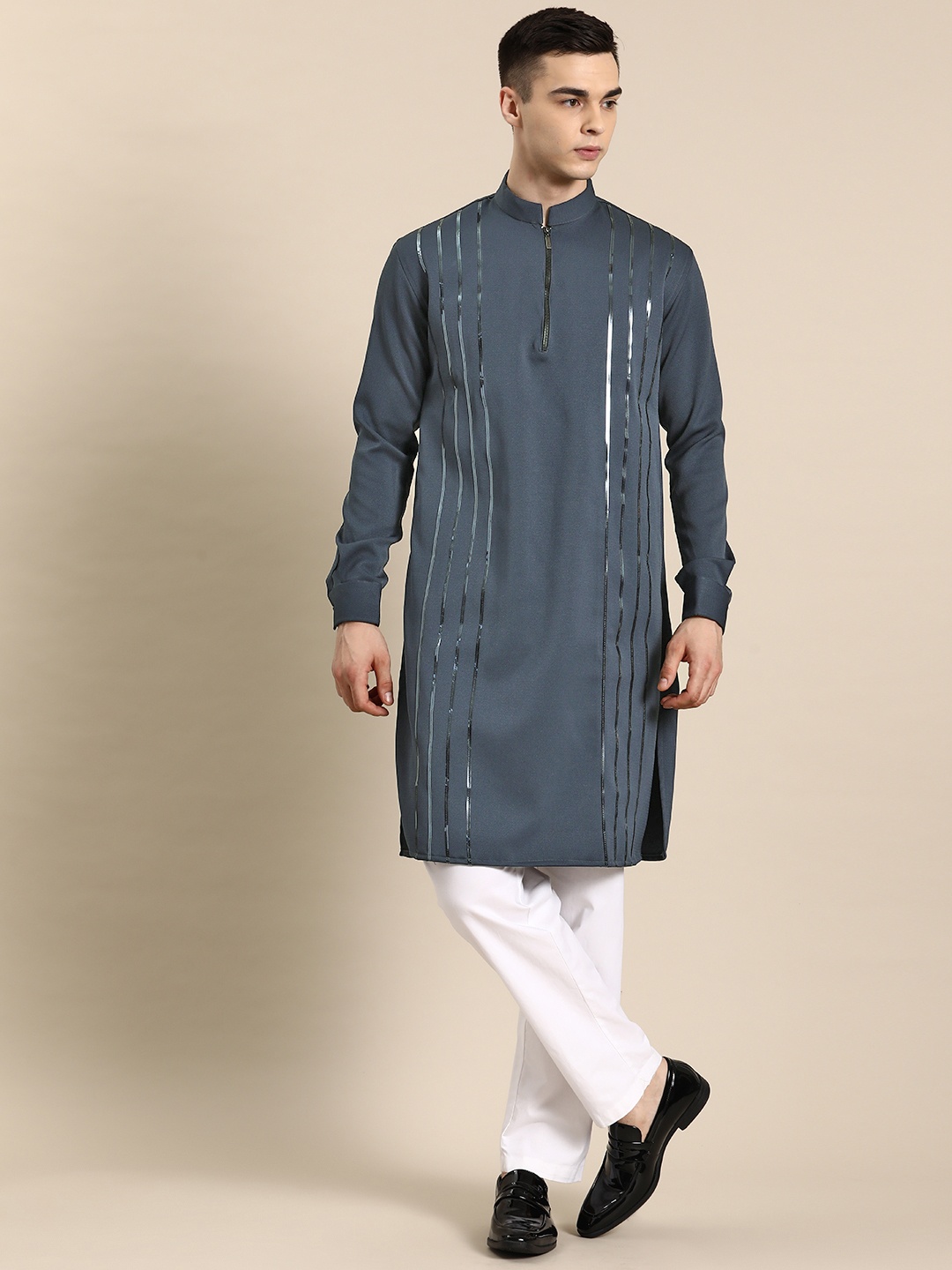 

Sayisha Men Striped Kurta, Navy blue
