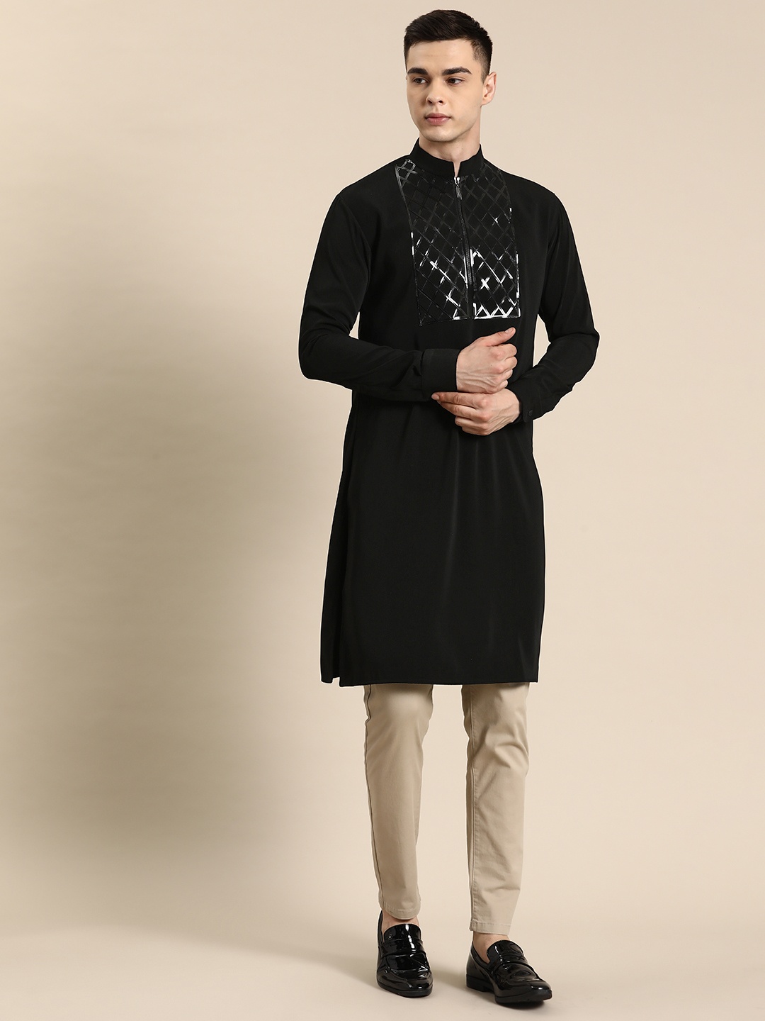 

Sayisha Men Yoke Design Kurta, Black