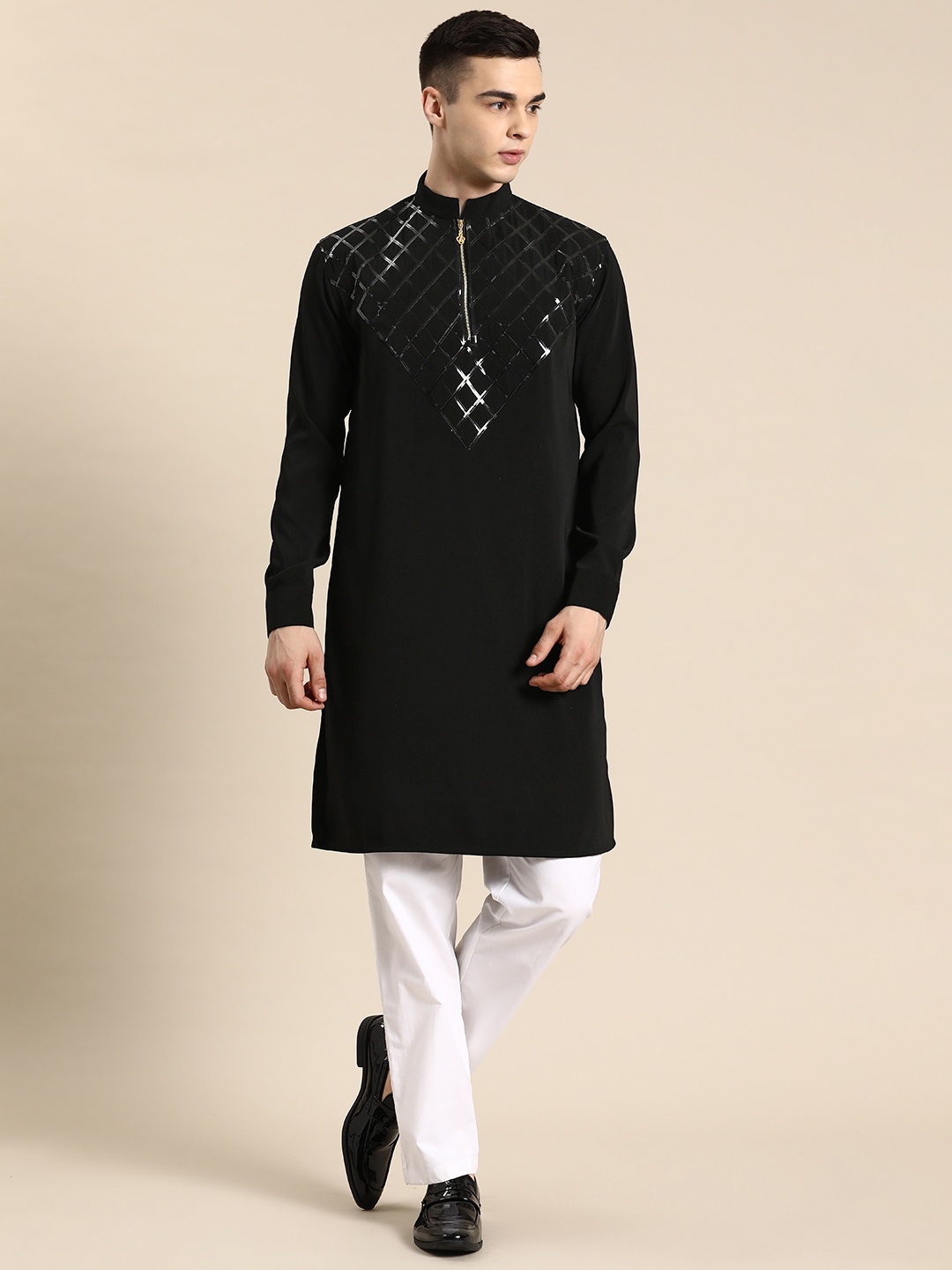 

Sayisha Men Yoke Design Kurta, Black