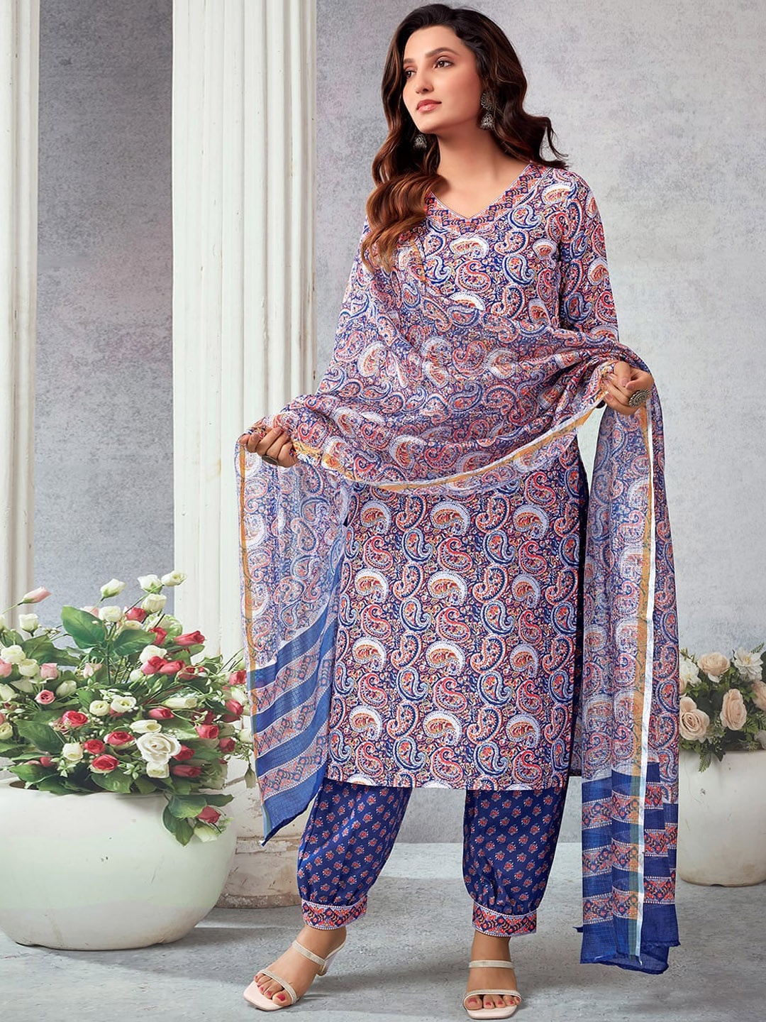 

KALINI Paisley Printed Regular Gotta Patti Straight Kurta With Trousers & Dupatta, Navy blue